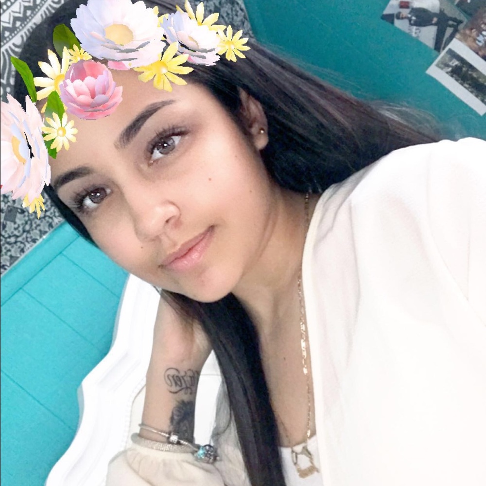 Meet your Posher, Jazmin